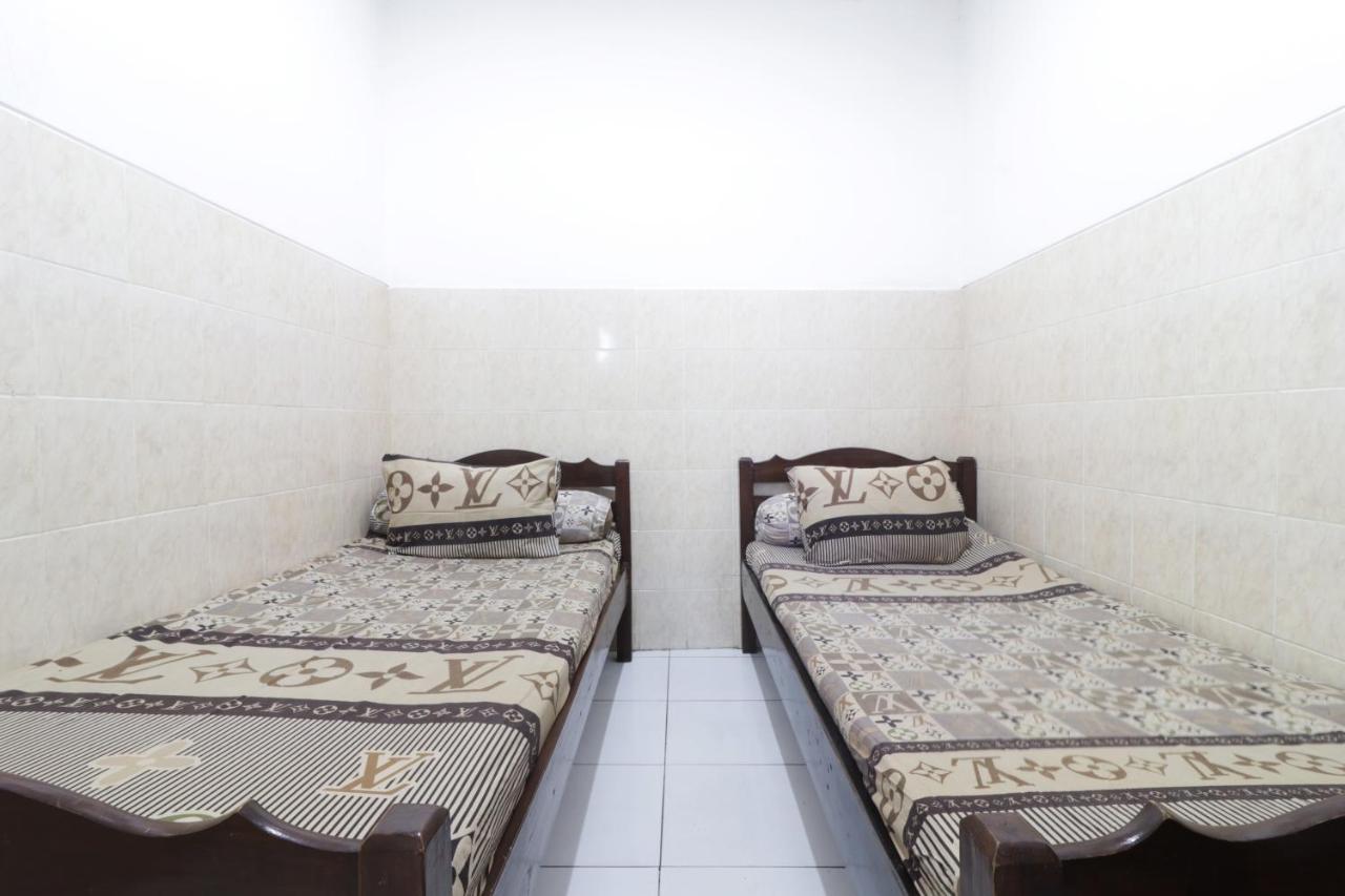 Hotel Omah Ampel Surabaya Buitenkant foto